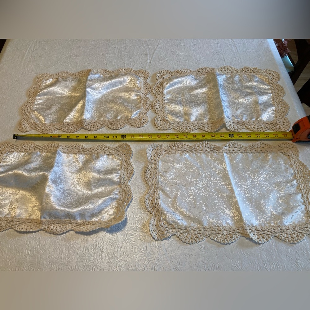 Vintage Elegant Ivory Crochet-Edged Satin Placemats - Set of 4